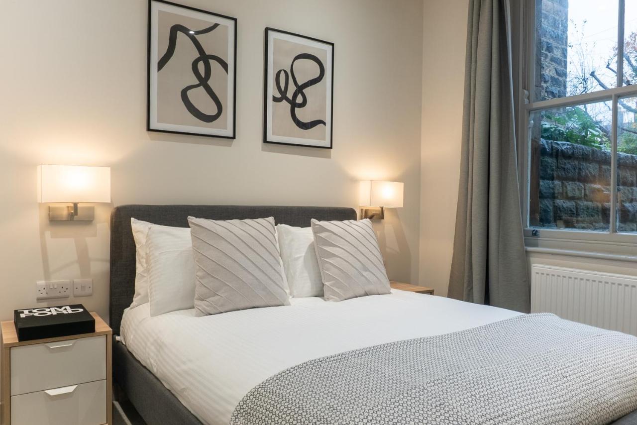 Spring Mount Huge Luxury Full Apartment- Harrogate Centre-Two Extremely Comfy Kingsize Bedrooms-Fully Equipped Modern Kitchen-Cosy Living Room With Huge Tv エクステリア 写真